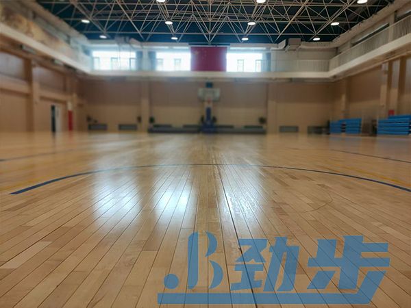 体育地板翻新 体育地板翻新