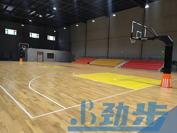 篮球馆木地板翻新