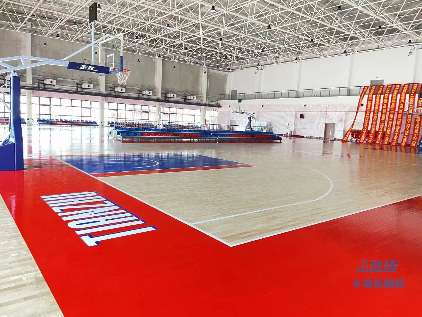 翻新运动木地板费用多少 翻新运动木地板费用多少